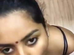 Married Indian Milf Gives Head