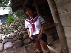 KASAI Mariko in school uniform